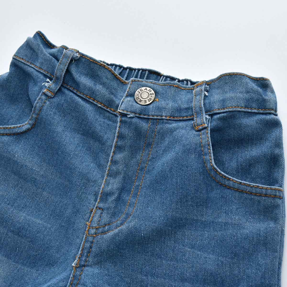 Ensemble jean en dentelle et perles pour fille