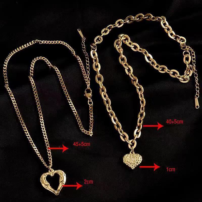 Collier en acier titane avec ailes d'ange et pendentif en forme de cœur pour femme, accessoire de fête, bijou tendance de haute qualité, idéal comme cadeau