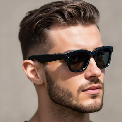 Man wearing M01 HD Camera AI Translation intelligent video glasses with black lenses